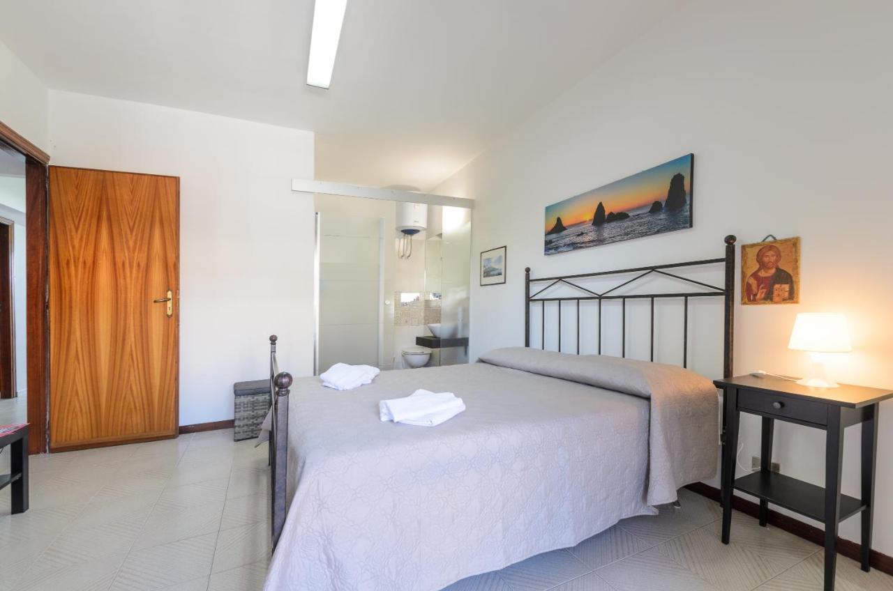 Marina D'Agro Residence 산타 테레사 디 리바 외부 사진