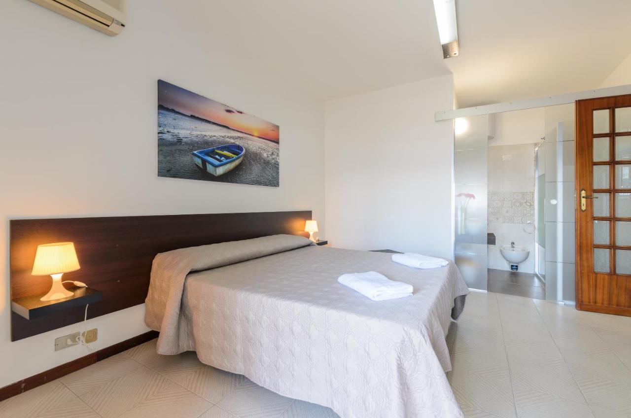 Marina D'Agro Residence 산타 테레사 디 리바 외부 사진