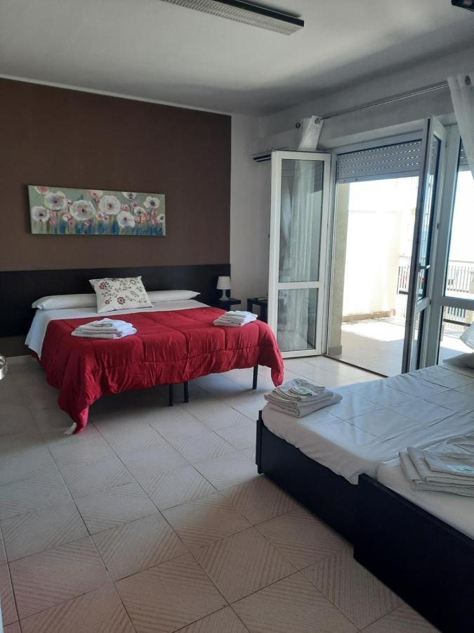 Marina D'Agro Residence 산타 테레사 디 리바 외부 사진